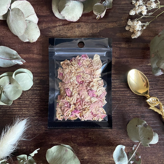 Witches Garden - Mini Pouch - Dried Pink Rose Petals