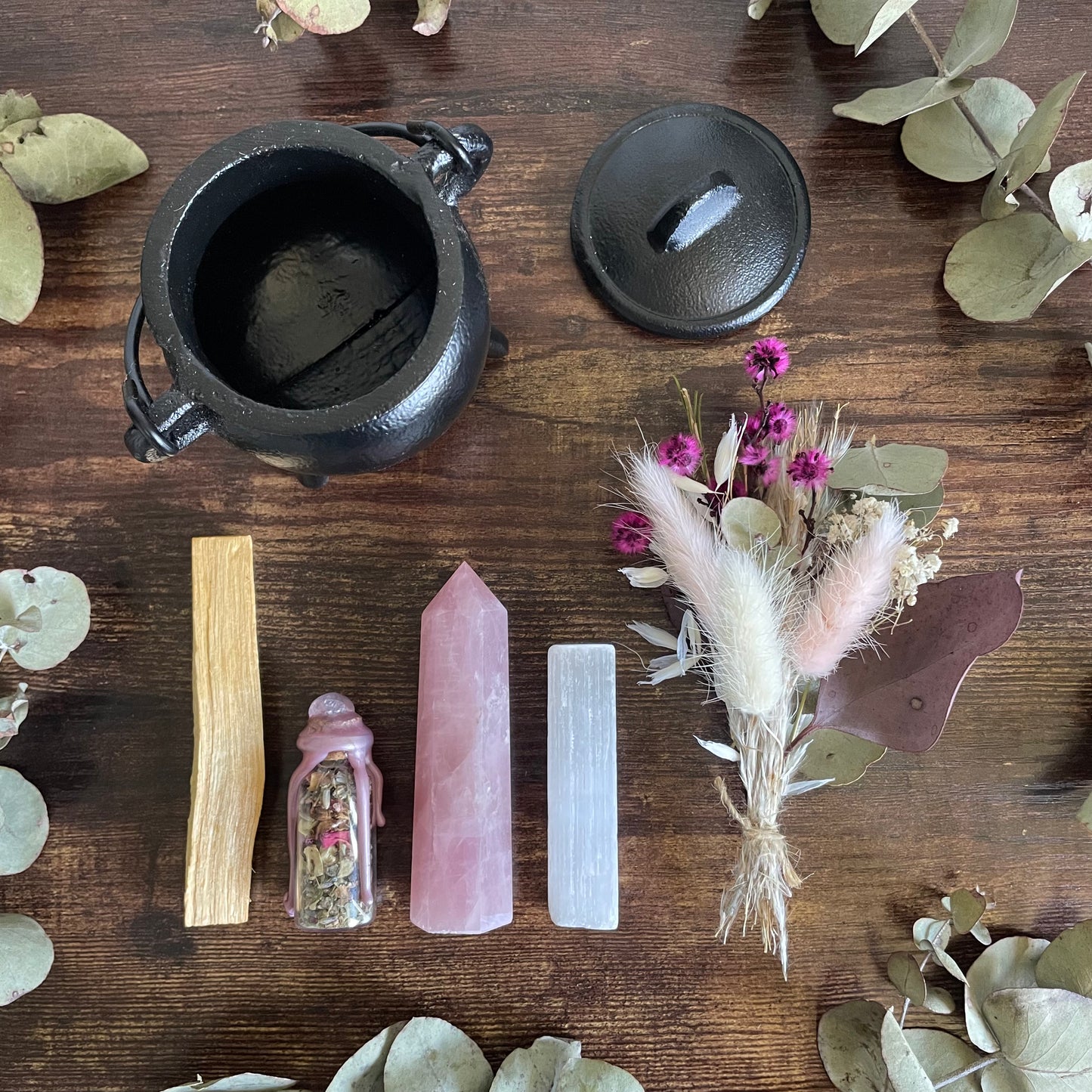 Enchanted Cauldron - Rose Quartz
