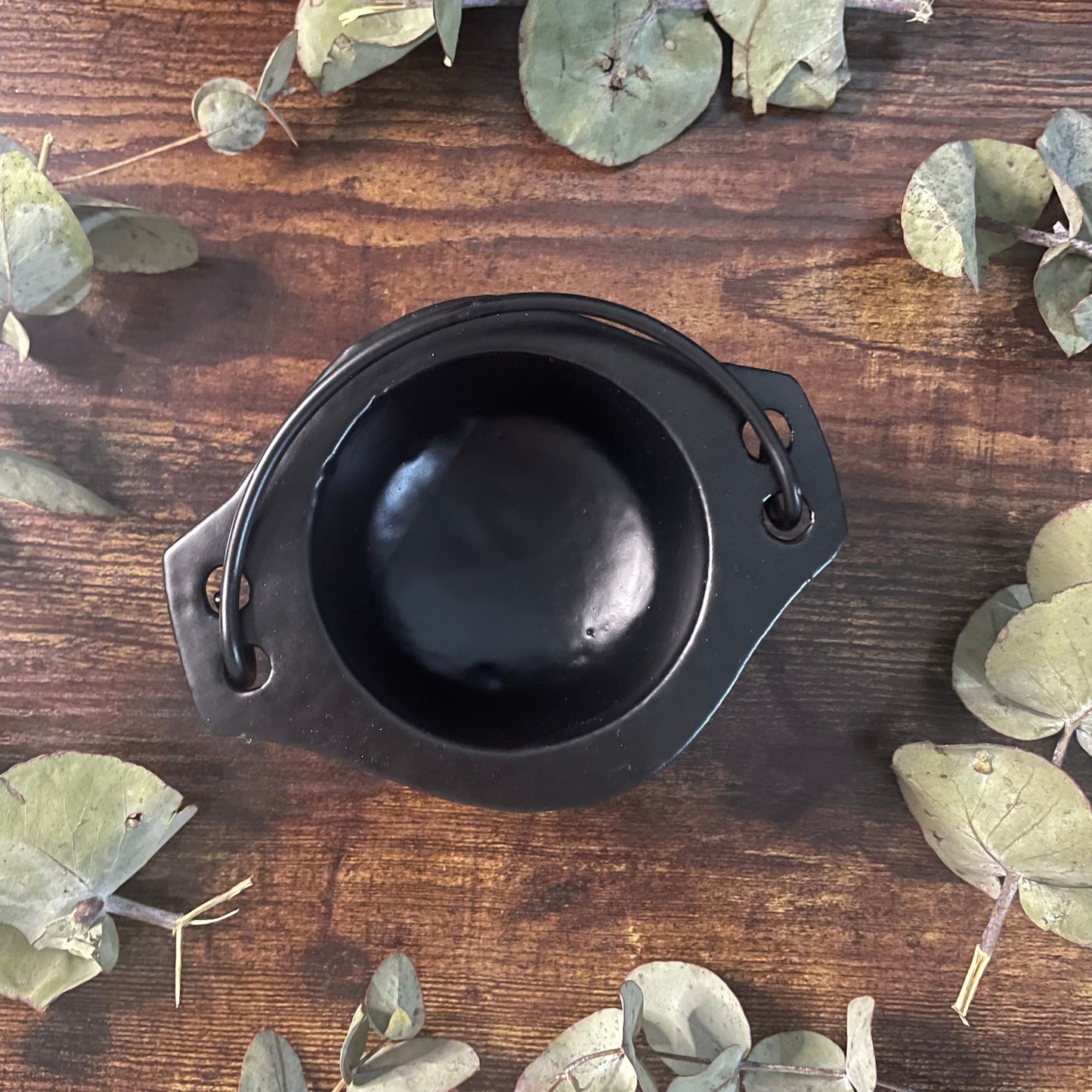 Cast Iron Cauldron - Small Shallow Dish